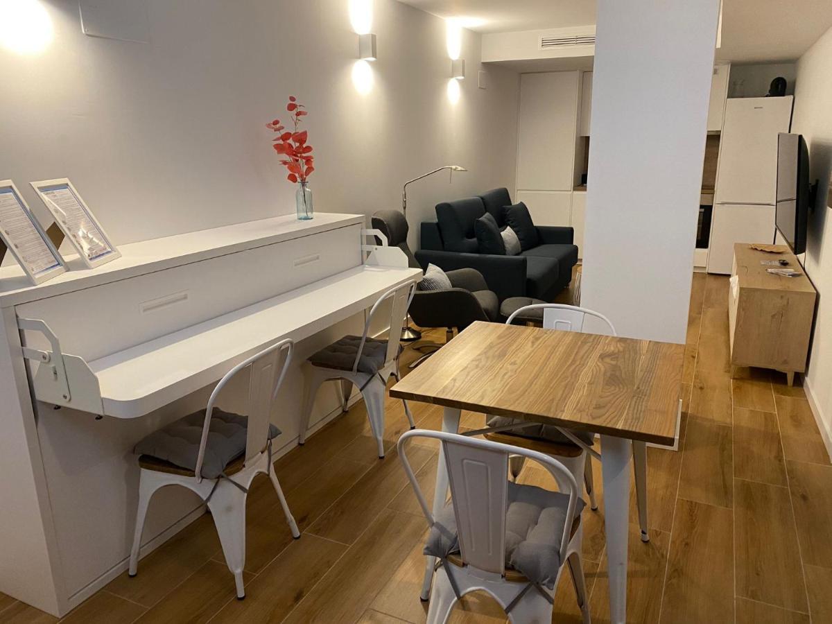 Travel Habitat Alameda Suites. Valence Extérieur photo